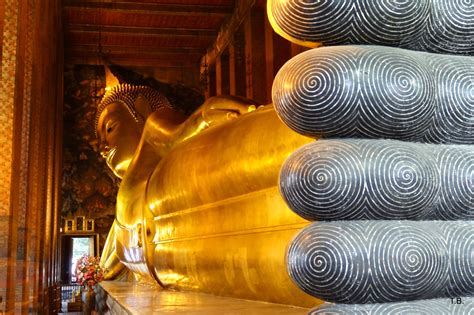 Wat Pho: The Temple of the Reclining Buddha - Go To Thailand