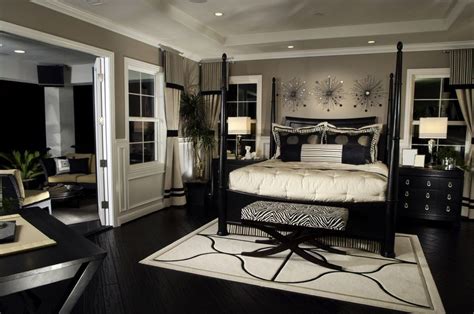 Romantic Black And White Bedroom Ides For Couple 39 | Luxury master ...