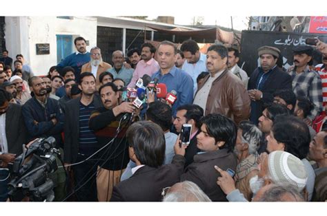 Metro train: PTI leads protest in Parachute Colony