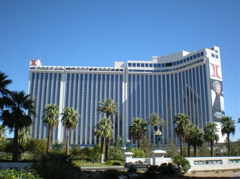 James Bond Locations: The Whyte House / Las Vegas Hilton