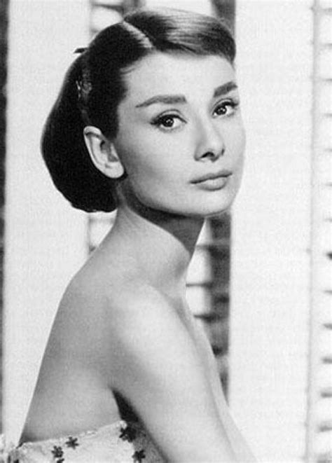 Download How To Do Audrey Hepburn Hairstyle Gif - what is a mullet ...