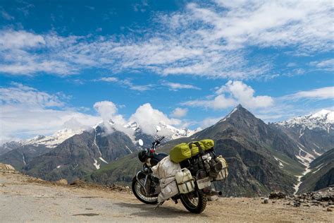 How to choose the right Leh Ladakh bike trip package | by Kkothe | Medium