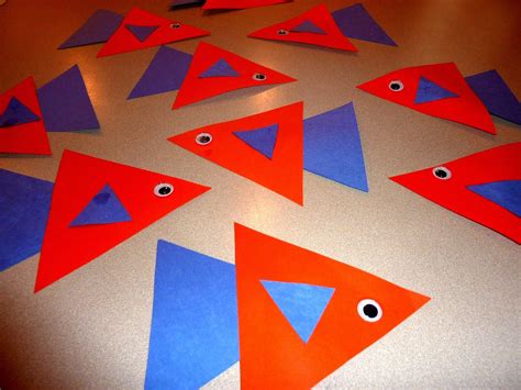 triangle craft preschool | Shapes preschool, Triangles activities ...