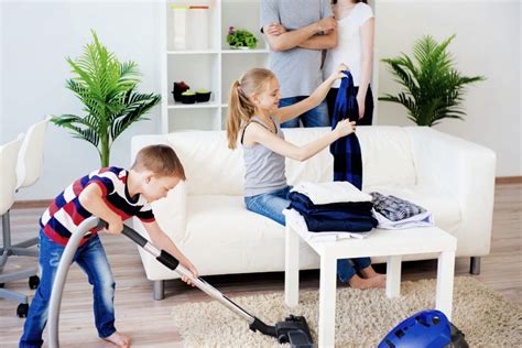 6 Cleaning Games to Get Kids to Help Clean House - Housewife How-Tos