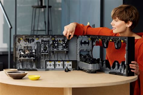 Massive 3,981-piece LEGO Batcave Shadow Box draws inspiration from ...