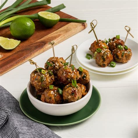 Slow-Cooker Sweet and Spicy Turkey Meatballs - Splenda®