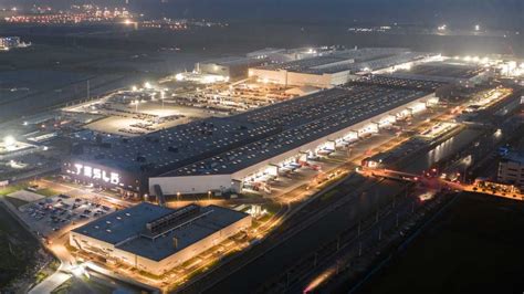 Tesla to expand Shanghai factory to be “world’s largest automobile ...