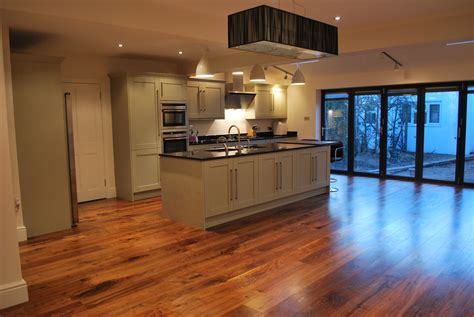 'Supreme' 190mm x 21/6mm Engineered Walnut Flooring - JFJ Wood Flooring