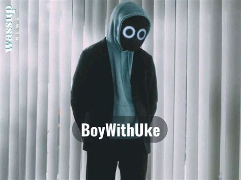 BoyWithUke Age, Face Reveal, Real Name, Songs, Career, Wiki, Bio, Net ...