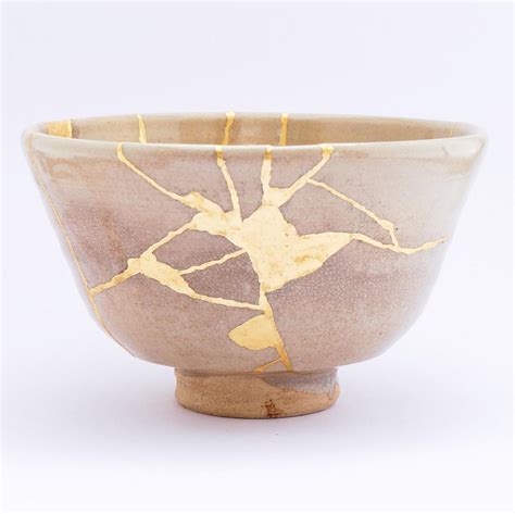 Kintsugi art from KintsugiShoppe | Kintsugi art, Kintsugi, Japanese pottery