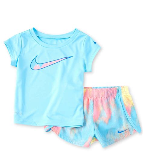 Nike Baby Girls 12-24 Months Short-Sleeve Swoosh Jersey Tee ...