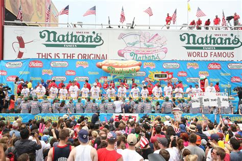 Fans Not Happy With Weather Delay At Nathan's Hot Dog Contest - The Spun