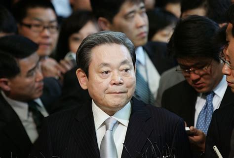 The Heirs of Late Samsung Chairman Lee Kun-Hee Will Give 23,000 Works ...