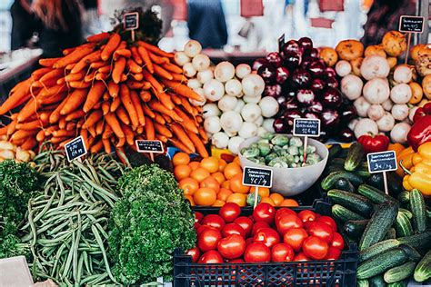 Top Reasons to Visit a Farmers Market This Fall | Frisco Fresh Market