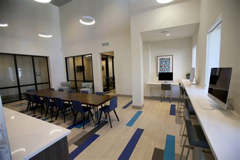 New UNLV dorms are big step toward community on campus | VIDEO | Las ...