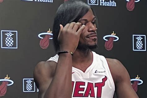 Jimmy Butler rocks 'emo' look at Heat media day: 'This is me'