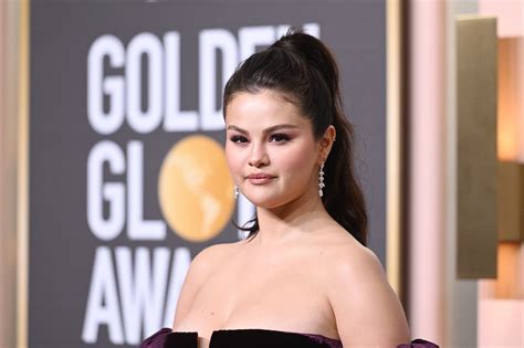 Selena Gomez Shuts Down Body Shamers on TikTok | POPSUGAR Fitness UK