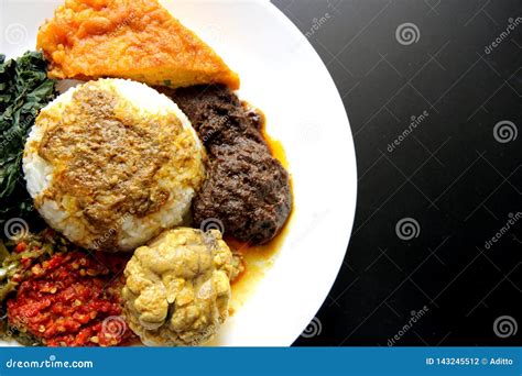 Nasi Padang with Rendang - Padang Rice Stock Photo - Image of indonesia ...