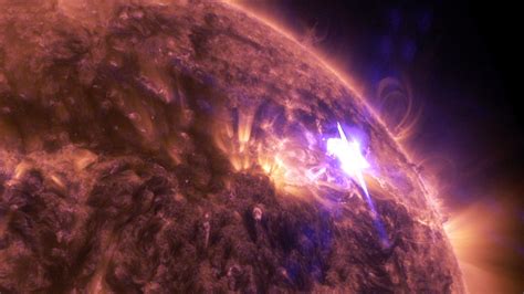 NASA releases 'stunning' solar flare video | khou.com