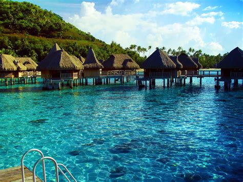 Moorea, French Polynesia - Beautiful Places to Visit