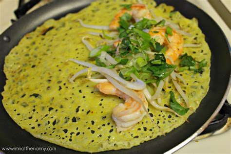 Bánh Xèo: Vietnamese Sizzling Crepes Recipe - I'm Not the Nanny