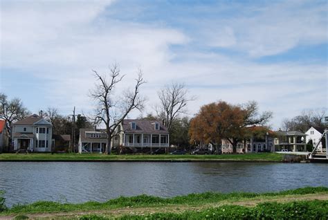 Bayou St. John New Orleans Neighborhood - Crescent City Living