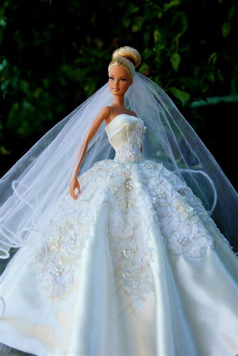 Pin von Olga auf Doll | Barbie hochzeit, Barbie hochzeitskleid, Barbie ...