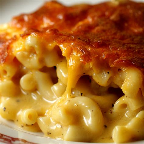 African American Baked Mac N Cheese / Gourmet Baked Mac And Cheese ...