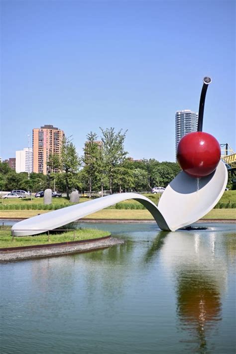 Spoon and Cherry Sculpture in Minneapolis Editorial Photography - Image ...