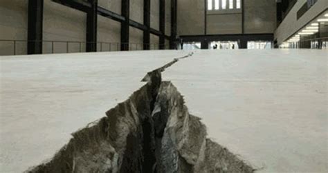 Doris Salcedo: Shibboleth - Exhibition at Tate Modern in London