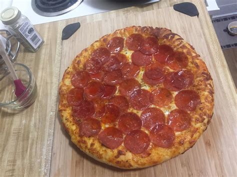 [homemade] ish cast iron pizza. Store bought frozen dough ball, Rao’s ...