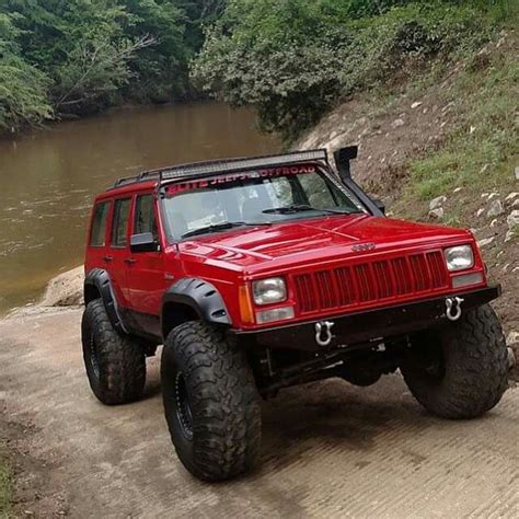 Gotta love a good Cherokee More Jeep Xj Mods, Jeep 4x4, Modificaciones ...