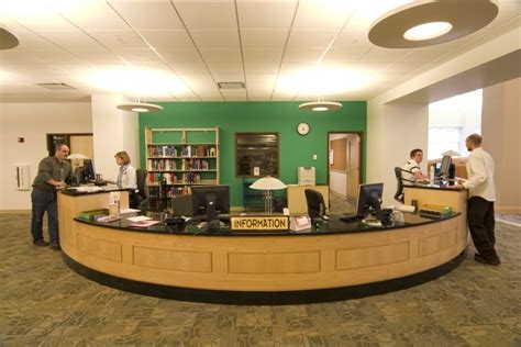 Photo Tour | Morris Library | SIU