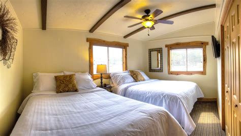 Riverbend Cabins | The Resort at Schlitterbahn New Braunfels | Resort ...