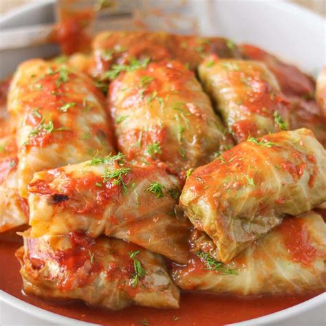 Stuffed cabbage rolls (Hunky hand grenades).. Cheap and easy