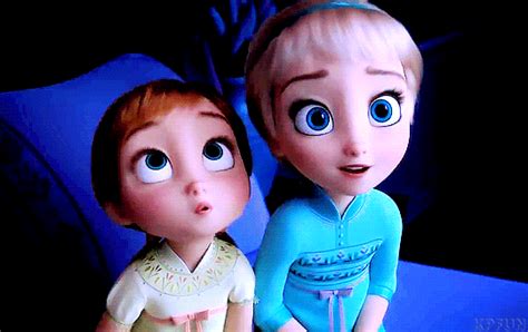 Anna and Elsa - Frozen 2 Photo (43019263) - Fanpop