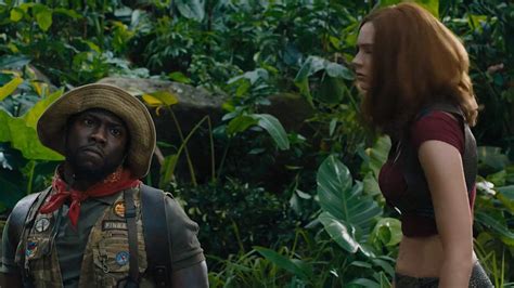 Jumanji: Welcome to the Jungle Featurette - Bethany (2017)