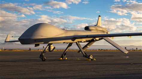 Gray Eagle Extended Range (GE-ER) | General Atomics Aeronautical ...