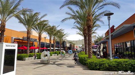 Downtown Summerlin Is Shopping Dining & Living Too | Shopping