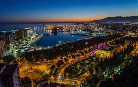 Malaga Nightlife: The Ultimate Guide to Party in Town - South Tours