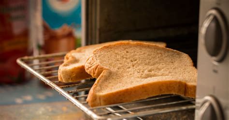 Toasting Bread in the Oven: An Easy How-To Guide