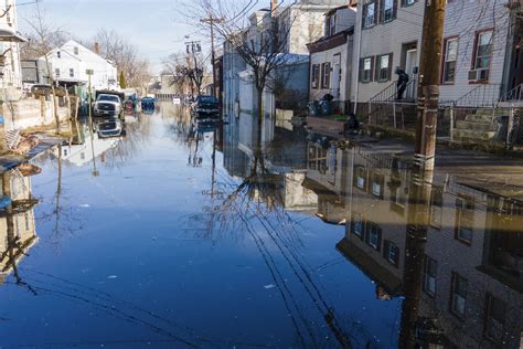 20 Trapped, Paterson, NJ Flooded; Governor Promises Aid