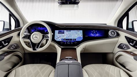 2023 Mercedes-Benz EQS SUV begins production in Alabama - 'TechCrunch ...