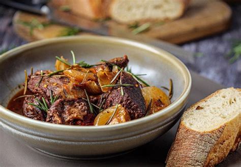 Simon Rimmer beef stifado with red wine and cherry tomatoes recipe on ...