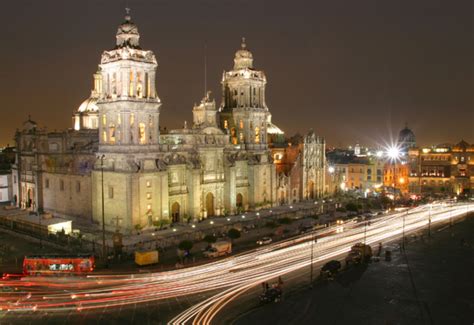 File:Mexico-city-cathedral.jpg - Wikitravel