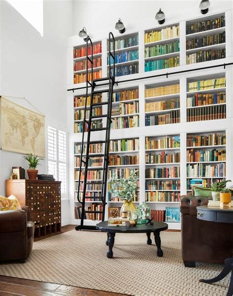 Bibliothèque dans le salon : 15 idées déco pour l'aménager