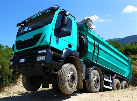 JANDMOTORS.COM: The Iveco Trakker (Tipper Truck)