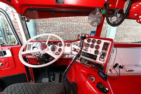 Freightliner FLB | Freightliner, Freightliner classic, Semi trucks interior