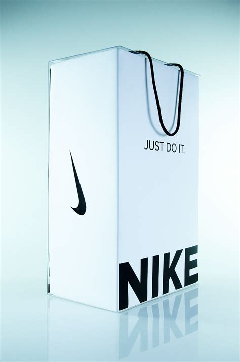 Shoe Box Concept – Nike | Shoe box design, Box packaging design ...