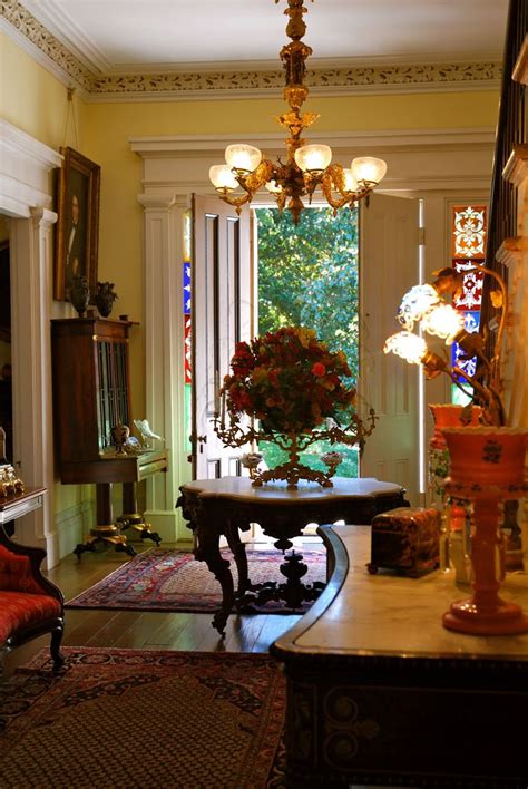 Antebellum Interiors With Southern Charm ,Ya'll | World decor, Green ...